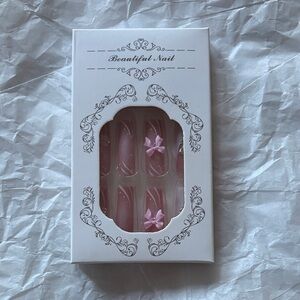 NWT - Chic Pink Nail Art Set